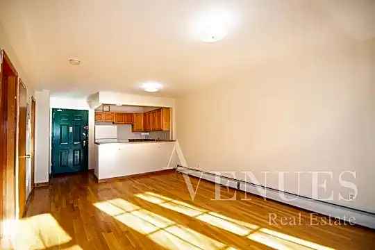 346 22nd St Photo 1