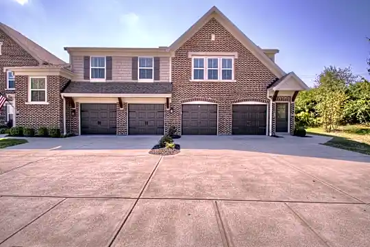 2060 Tanners Cove Rd Photo 2