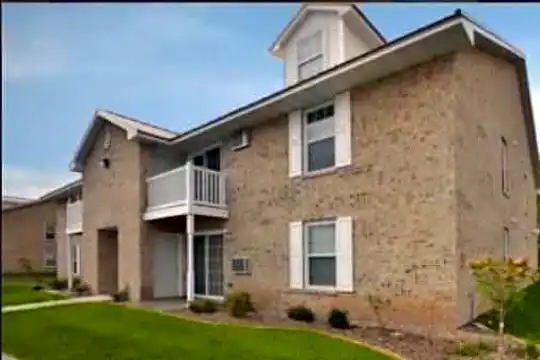 Deerfield Village Apartments Photo 1