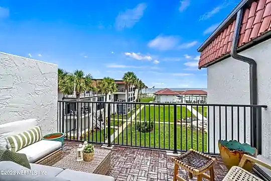 2323 Costa Verde Blvd #202 Photo 2