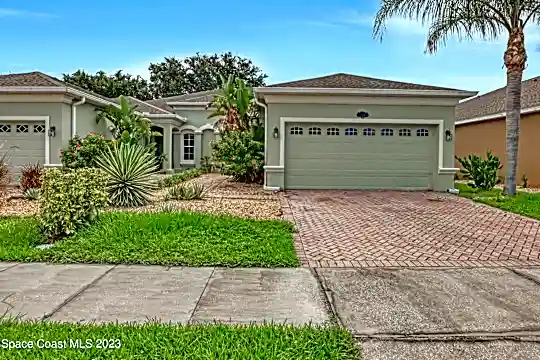 1769 Tullagee Ave Photo 2