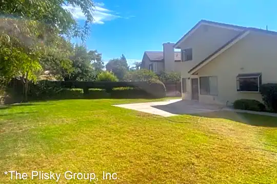 6197 Palomar Cir Photo 2