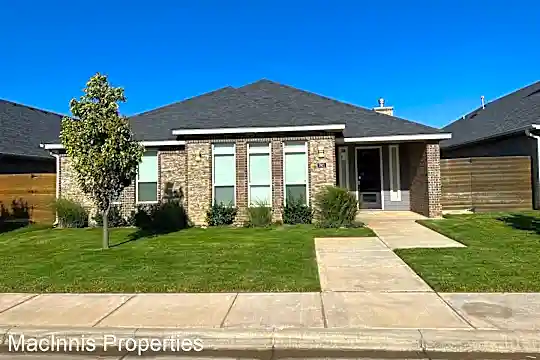 7911 Zoe Dr Photo 1