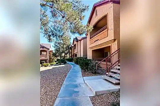 8250 N Grand Canyon Dr #2175 Photo 1