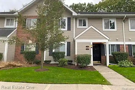 31416 Orchard Creek Photo 2