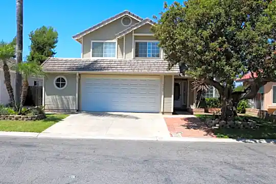 5364 Gooseberry Way Photo 1