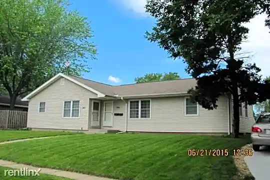 343 22nd St Photo 1