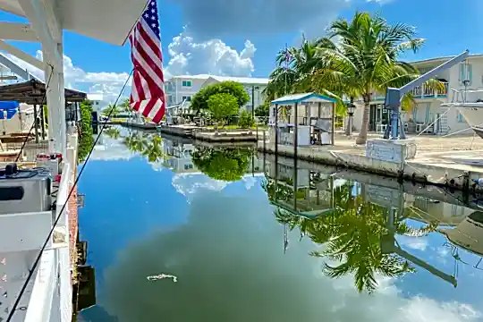 30872 Minorca Dr Photo 1