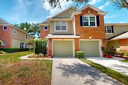 7570 Red Crane Lane Photo 2