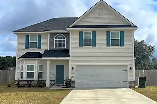 172 Labrador Ln Photo 1