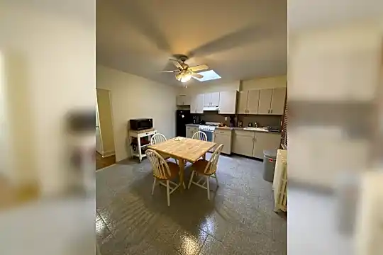 513 Willow Ave #3R Photo 1