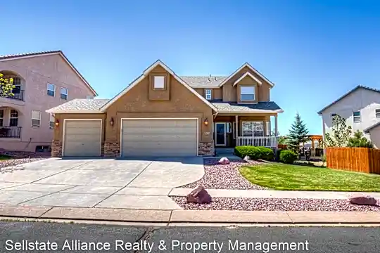 6815 Prairie Wind Dr Photo 1