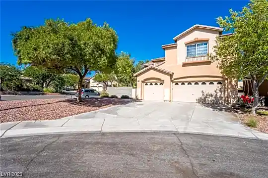 10604 Whittingham Ct Photo 2
