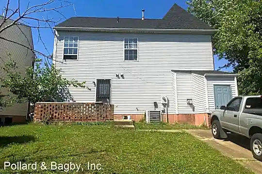 1501 Kemper St Photo 2
