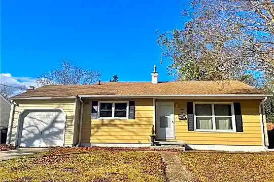 1513 Janke Rd Photo 1