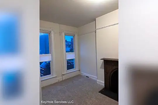 707 W Lanvale St Photo 2