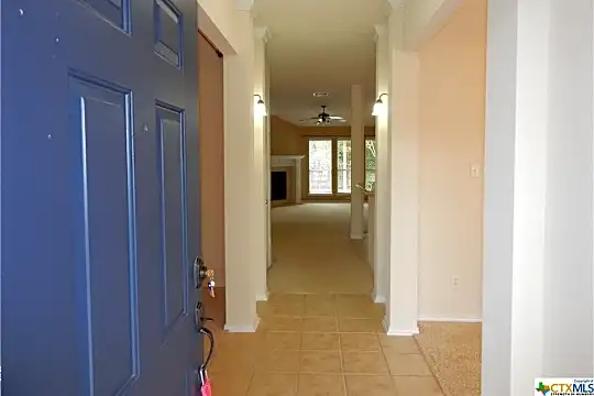 2041 Rain Dance Loop Photo 2