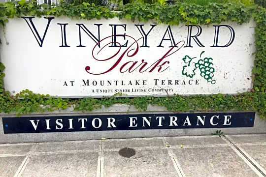 Vineyard Park at Mountlake Terrace Photo 2