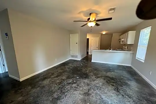2582 Dakar Ave Photo 2