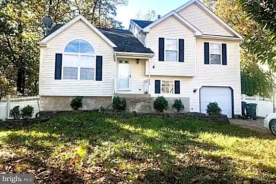 338 Copperfield Dr Photo 1