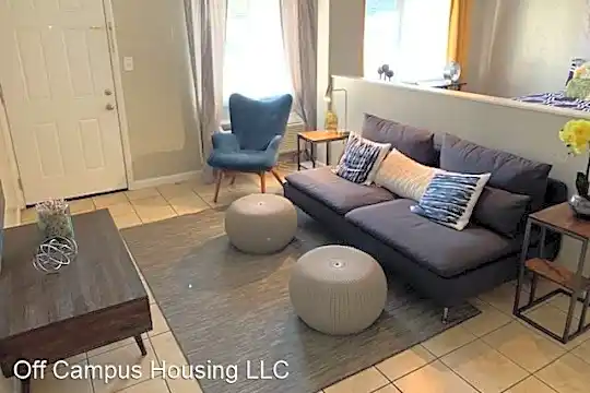Summit at Campus Edge Apartments Photo 1