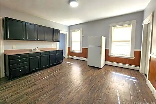 223 High St #3S Photo 2