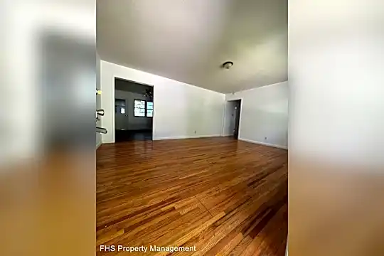 450 S Villa Rose Ave Photo 2