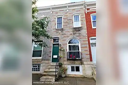 32 N Milton Ave Photo 1