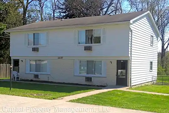 3837 Sleepy Hollow Ln Photo 1