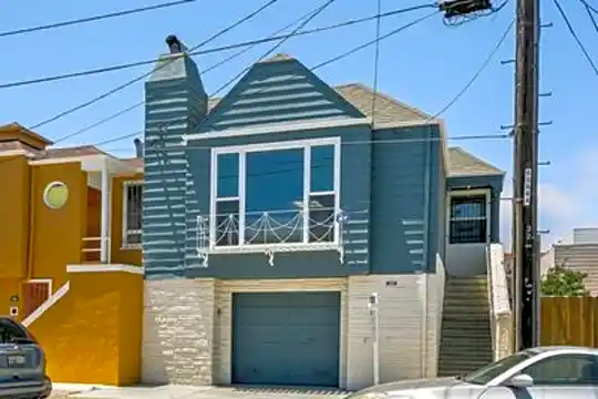 220 Talbert St Photo 1