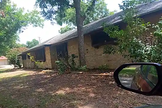 5512 Lake Highlands Dr Photo 1