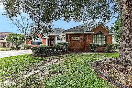 9697 Underwood Ct Photo 1
