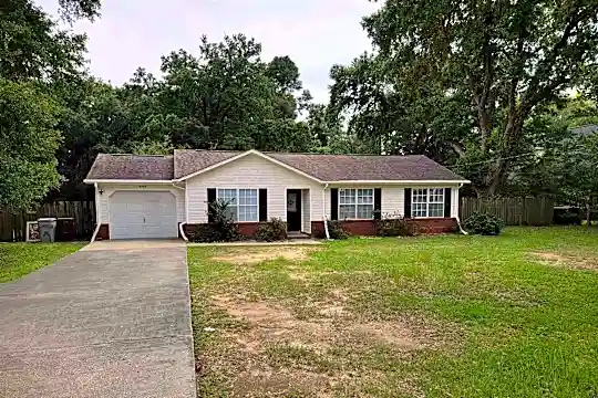 5505 Berryhill Rd Photo 1