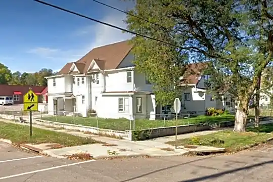 701 Rebecca St Photo 1