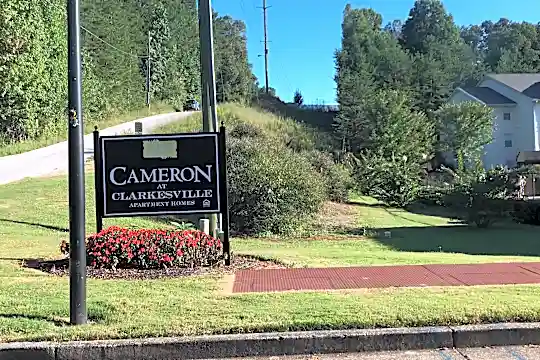 Cameron At Clarksville Apts Photo 2