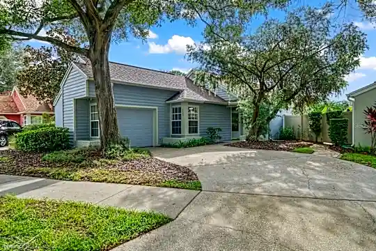 1208 Georgetown Dr Photo 1
