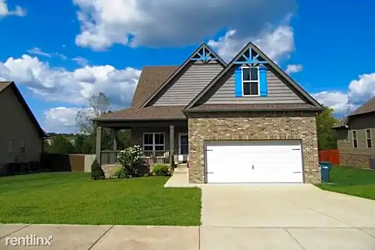 211 Hart Ln Photo 1