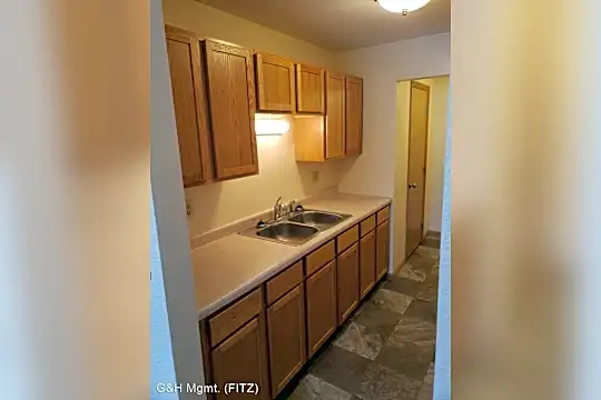 219 S Chambers Ave Photo 1