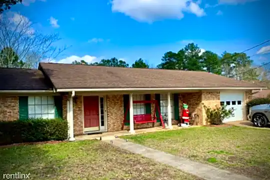 414 Pine St Photo 1