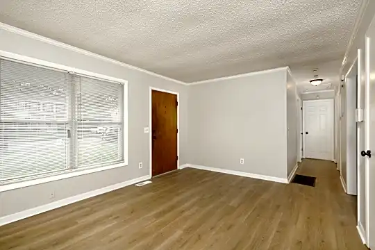 6210 Sandia Blvd NW Photo 2