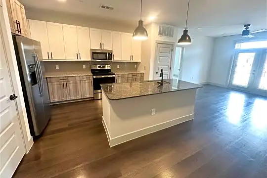 Condos For Rent in Aubrey, TX - 15 Condos | Rent.com®