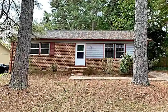 7429 Edenwood Ln Photo 1