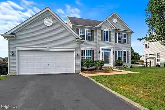 100 Durham Ln Photo 1