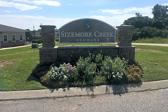 Sizemore Creek Commons Apartments Photo 2