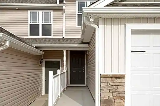 Riverwood Ranch Townhomes Photo 2
