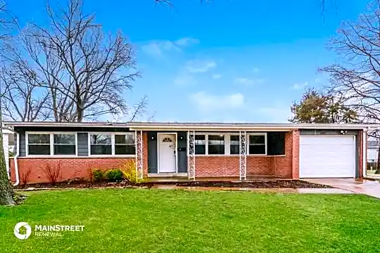 2995 Delaware Dr Photo 1