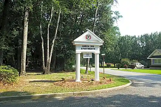 AHEPA 310 IV Senior Apartments Photo 2