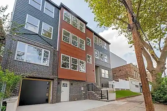2249 John F. Kennedy Blvd #3 Photo 1