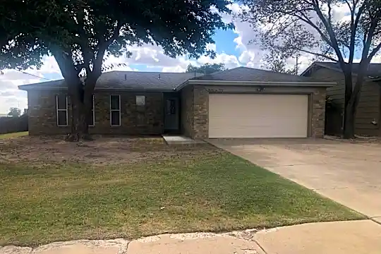 2630 13th Ave Photo 1