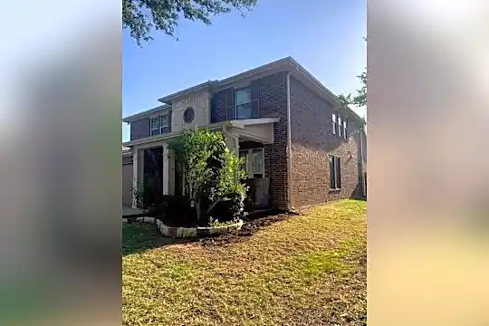 2022 Highland Dr Photo 1